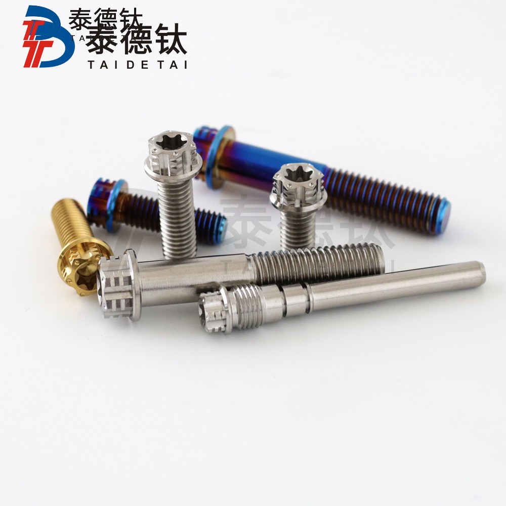 解碼船舶機械用系列緊固件的重要性！ 發(fā)布時間：2024-08-20人氣：290 次        緊固件，在船舶機械中扮演著很重要的角色。這些小小的螺絲、螺母和墊圈可能在我們眼中微不足道，但卻是船舶運行的關(guān)鍵，負責將各個部件牢固連接在一起，確保船舶在洶涌的海洋中安全航行。讓我們一起來解碼船舶機械用系列緊固件的重要性。         在船舶機械中，緊固件的作用可謂多方面。首先，它們確保了船舶的結(jié)構(gòu)穩(wěn)固性。能想象一下，如果沒有緊固件來固定船體各部件，船舶將是多么脆弱和危險。就像我們的身體需要骨骼支撐一樣，船舶也需要緊固件來支撐其整體結(jié)構(gòu)。         其次，緊固件還承擔著分布載荷的重要作用。在海上航行中，船舶常常會受到來自海浪、風力等外部力量的影響，如果沒有合適的緊固件來均勻分布這些力量，船體各部件可能會受到不均勻的應(yīng)力，從而導致?lián)p壞或失效。因此，選擇適合的緊固件對船舶的安全運行很重要。         此外，緊固件還可以減少船舶在運行過程中的振動和噪音。想象一下，如果船舶在航行中頻繁發(fā)生振動，不僅會影響船員的舒適度，還可能導致船體疲勞和損壞。通過使用合適的緊固件，可以有效減少船舶的振動和噪音，提升航行的平穩(wěn)性和舒適度。         總的來說，船舶機械用系列緊固件的重要性不可小覷。它們不僅是船舶結(jié)構(gòu)的支撐和保障，還能分布載荷、減少振動和噪音，確保船舶安全、穩(wěn)定地航行在廣闊的海洋中。
